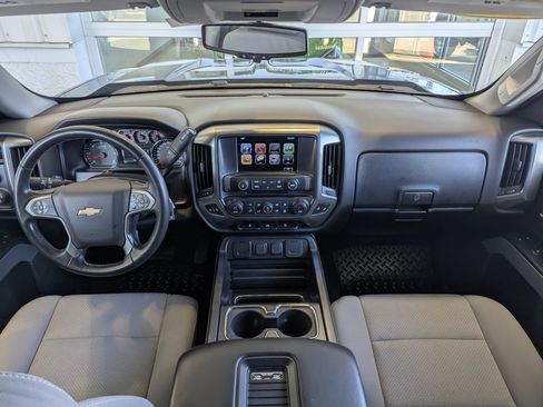 Used 2018 Chevrolet Silverado 1500 LT w/ All Star Edition image 31