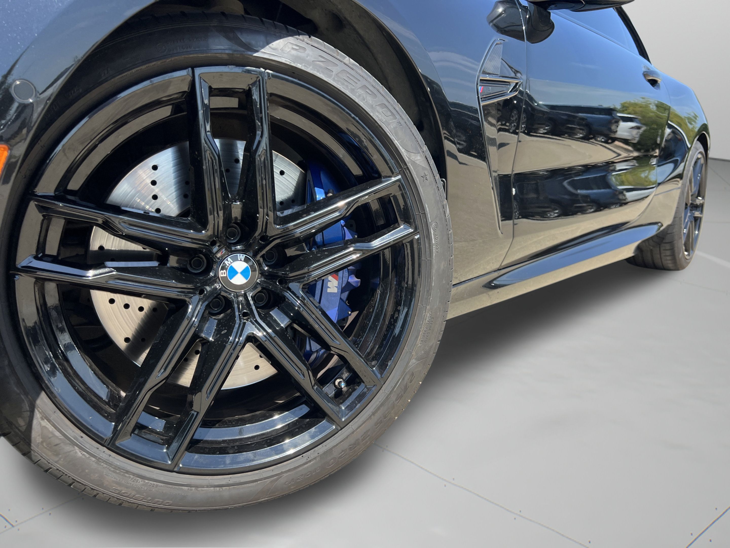 Used 2020 BMW M8 Competition w/ M Carbon Exterior Package AWD/4WD image 35
