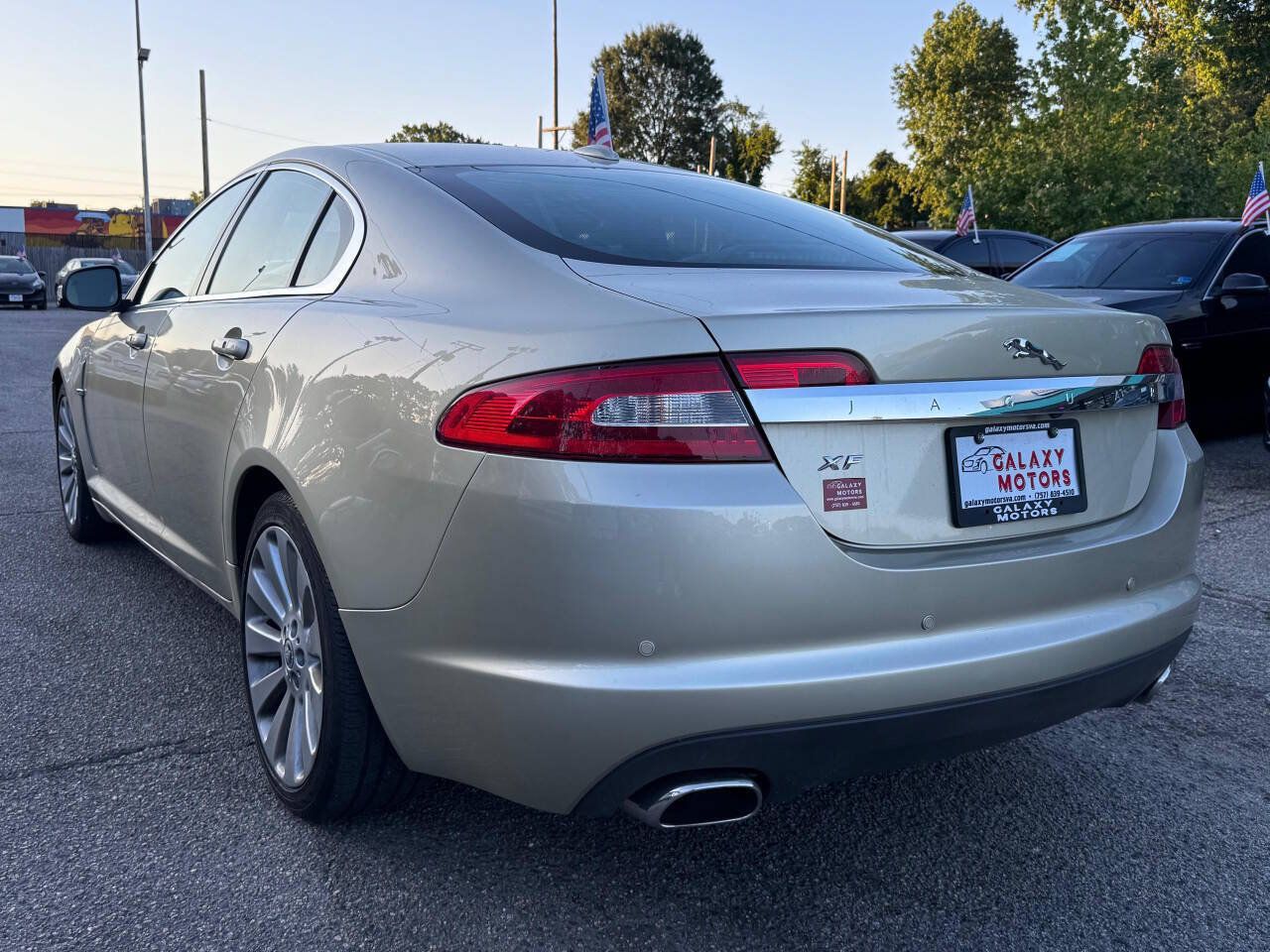 Used 2009 Jaguar XF Premium RWD image 8