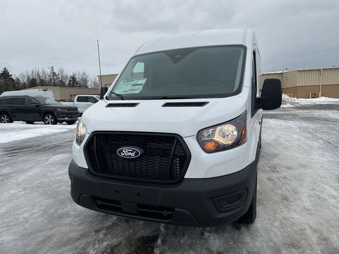 New 2026 Ford Transit 250 148 Medium Roof w/ Load Area Protection Package image 3