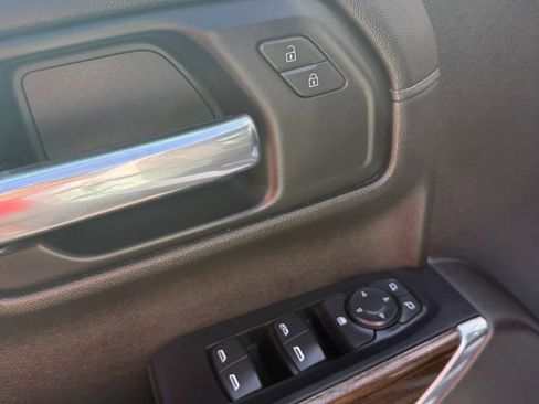 Used 2020 Chevrolet Silverado 1500 LT w/ All-Star Edition AWD/4WD image 18