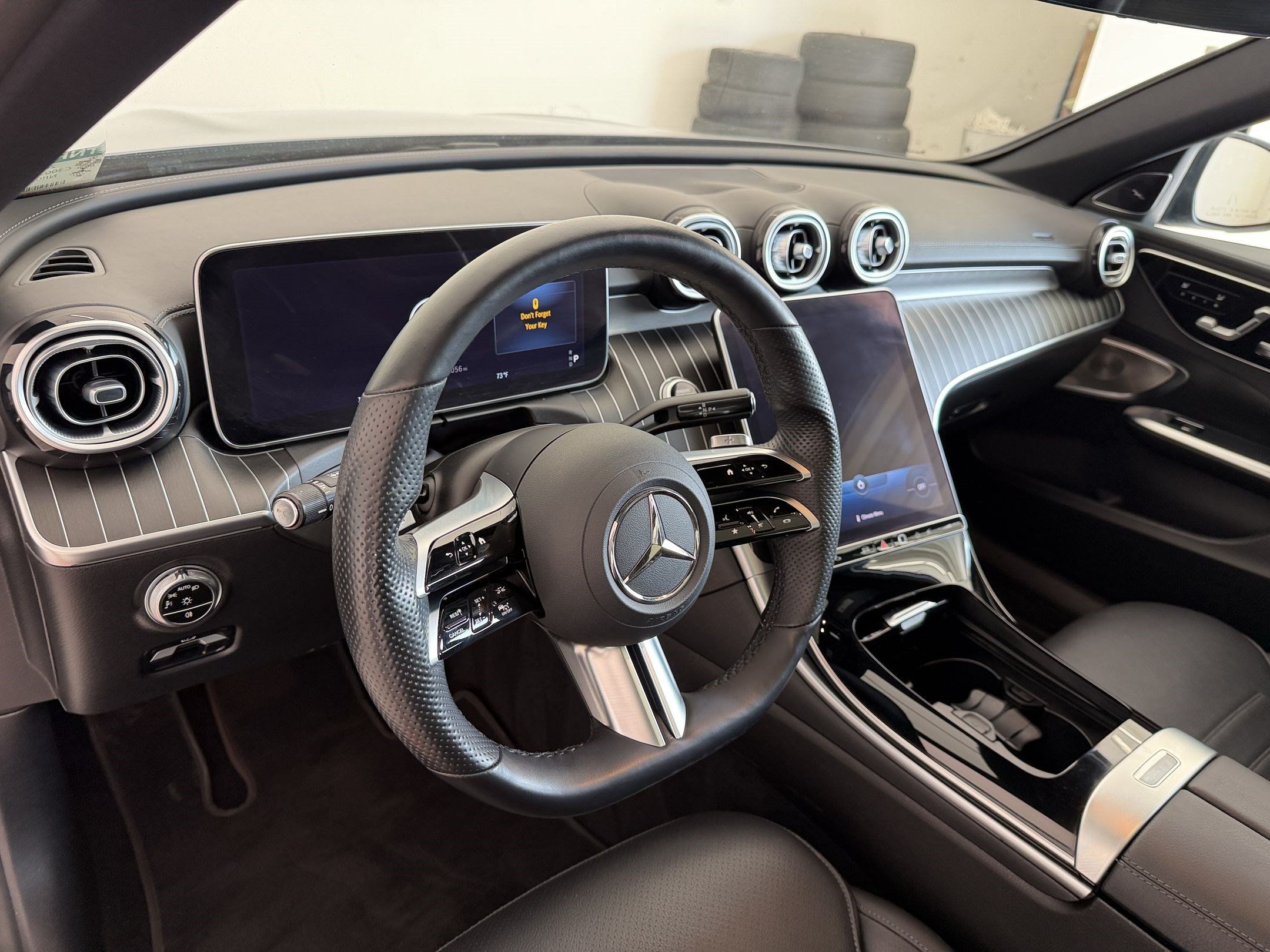 Used 2022 Mercedes-Benz C 300 4MATIC Sedan image 4