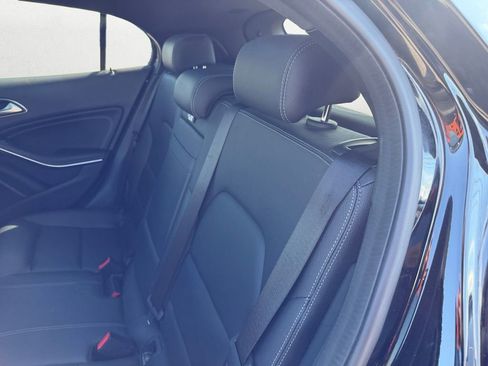 Certified 2017 Mercedes-Benz GLA 250 4MATIC image 13