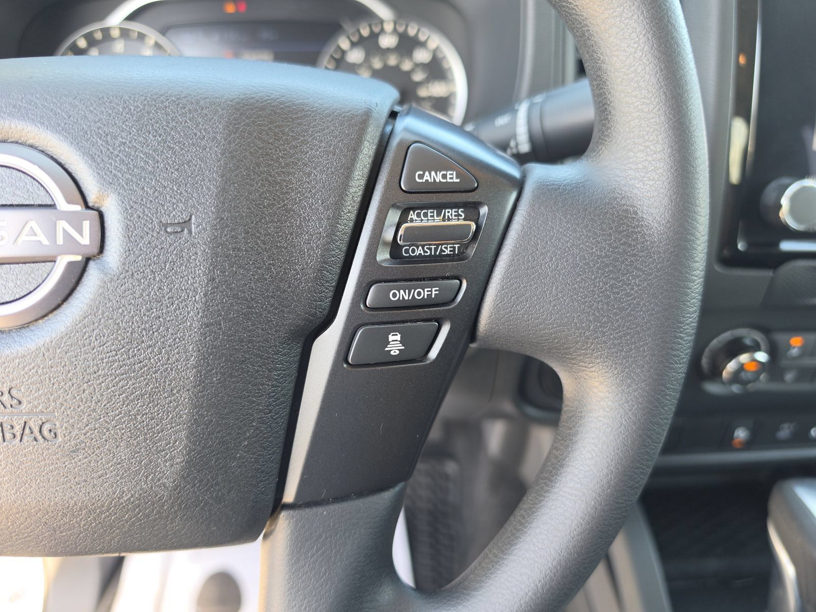 Used 2022 Nissan Frontier S w/ Technology Package AWD/4WD image 32