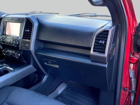 Used 2020 Ford F150 XLT w/ Equipment Group 302A Luxury AWD/4WD image 19