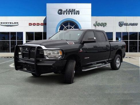 Used 2021 RAM 2500 Big Horn image 11