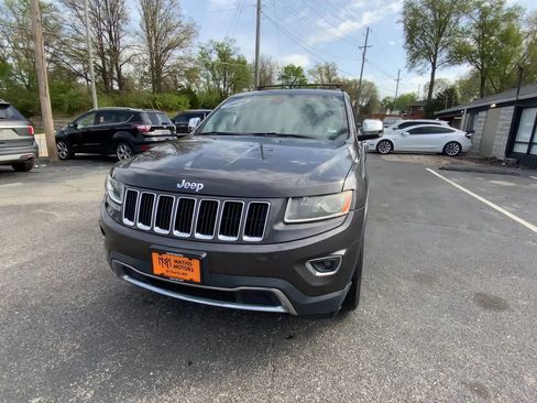 Used 2014 Jeep Grand Cherokee Limited w/ Trailer Tow Group IV AWD/4WD image 3