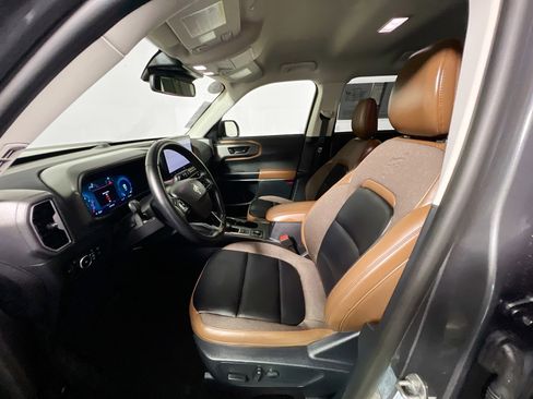 Used 2025 Ford Bronco Sport Outer Banks image 14