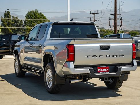New 2026 Toyota Tacoma SR5 RWD image 5