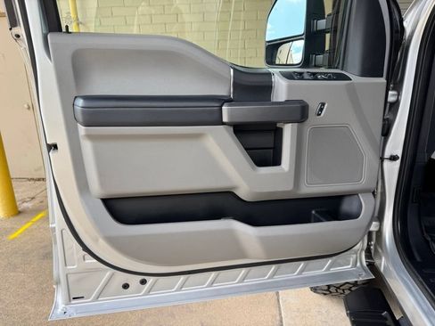 Used 2019 Ford F250 XLT AWD/4WD image 24