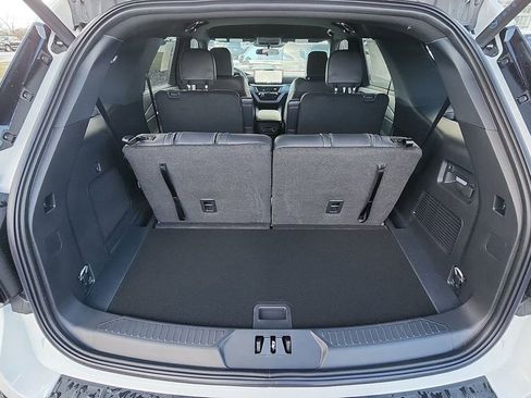 New 2026 Ford Explorer ST-Line image 28