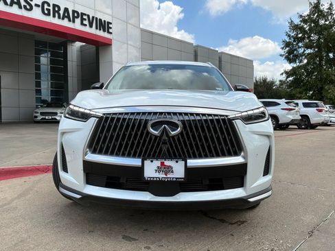 Used 2026 INFINITI QX60 Luxe FWD image 3