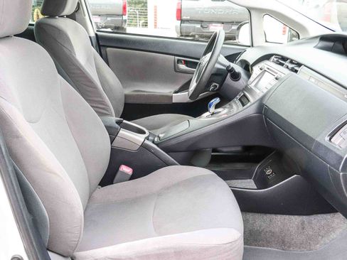 Used 2012 Toyota Prius Prime Plug-In Hybrid FWD image 16