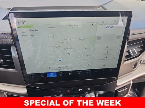 Used 2024 Ford Expedition XLT image 24