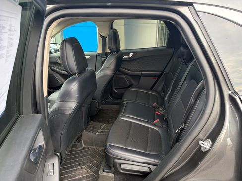 Used 2020 Ford Escape SEL FWD image 10