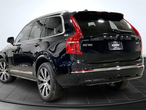 Certified 2024 Volvo XC90 B5 Plus image 14