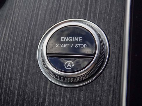 Certified 2025 Mercedes-Benz C 300 C 300 image 22