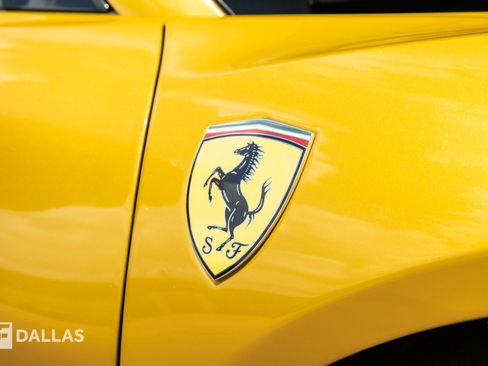 Used 2023 Ferrari SF90 Spider AWD/4WD image 20