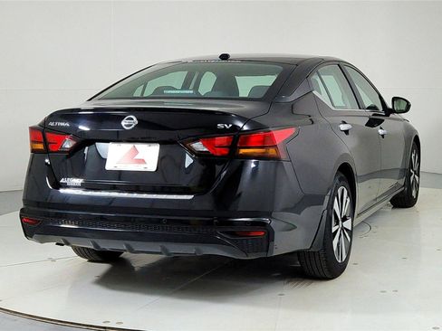 Used 2022 Nissan Altima 2.5 SV image 6