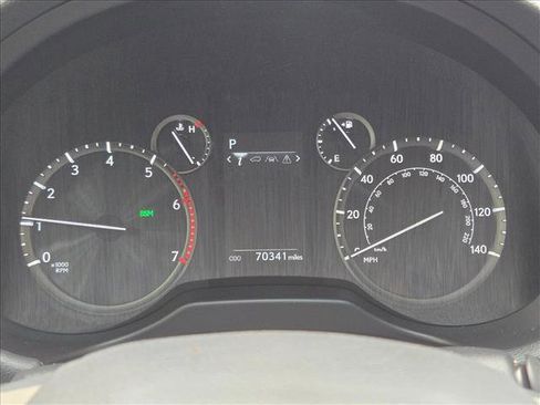 Used 2021 Lexus GX 460 w/ Accessory Package AWD/4WD image 11