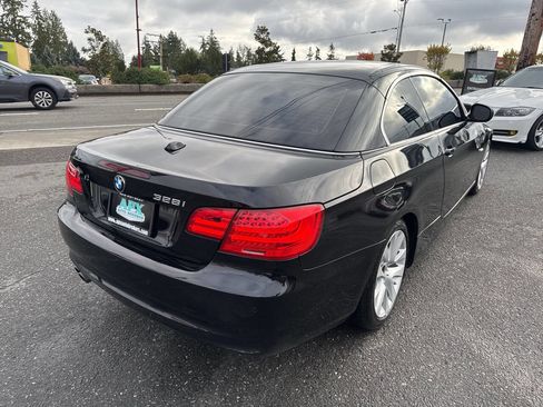 Used 2011 BMW 328i Convertible image 5