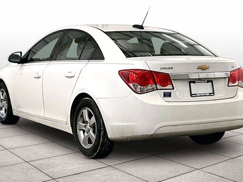 Used 2015 Chevrolet Cruze LT image 10
