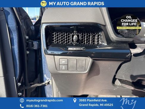 Used 2023 Honda CR-V EX-L image 14