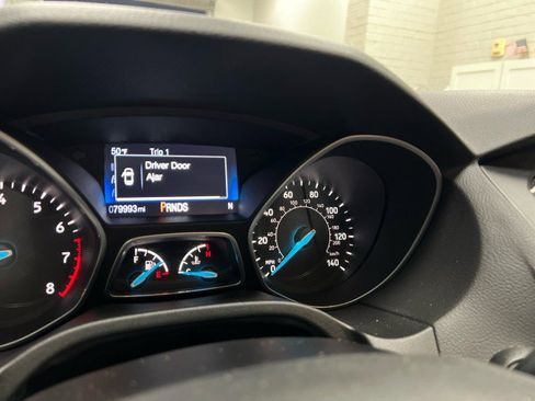 Used 2018 Ford Focus Titanium image 23