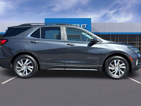 Certified 2023 Chevrolet Equinox LT AWD/4WD image 3
