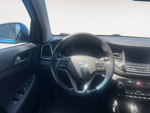 Used 2017 Hyundai Tucson Limited AWD/4WD image 12