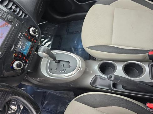 Used 2012 Nissan Juke SV image 24