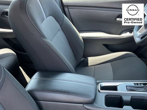 Certified 2025 Nissan Sentra SV FWD image 10