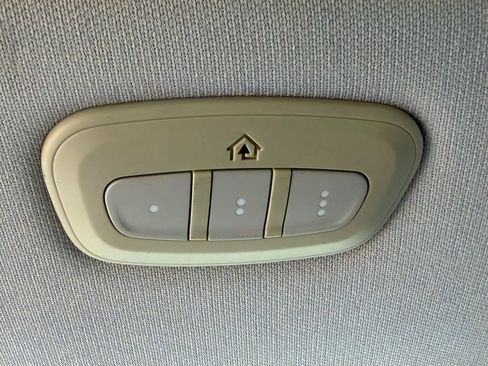 Used 2022 Jeep Cherokee Latitude Lux FWD image 28