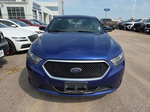 Used 2015 Ford Taurus SHO w/ Equipment Group 401A AWD/4WD image 7