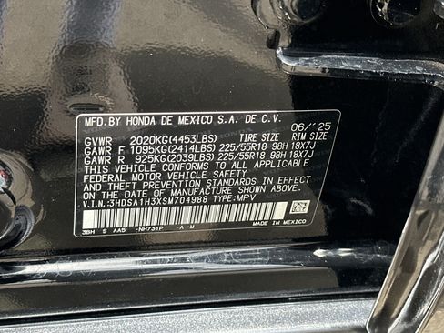 Certified 2025 Acura ADX FWD image 37