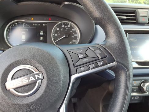 Certified 2024 Nissan Versa SV w/ Trunk Package FWD image 9