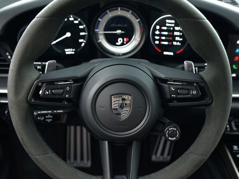 Used 2025 Porsche 911 Turbo S AWD/4WD image 30