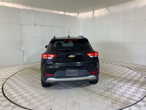 Used 2024 Chevrolet TrailBlazer LT FWD image 18