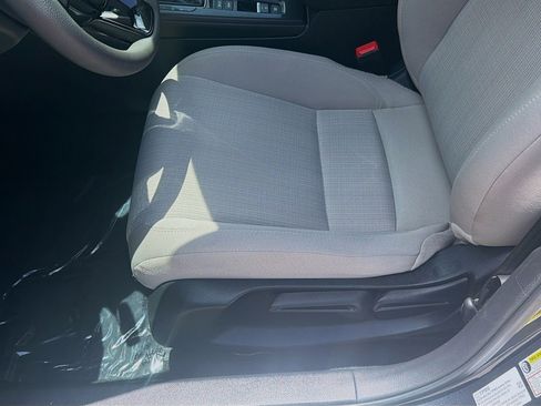 Used 2024 Honda Civic LX image 17