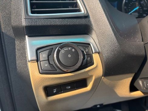 Used 2016 Ford Explorer Limited w/ Equipment Group 301A image 21