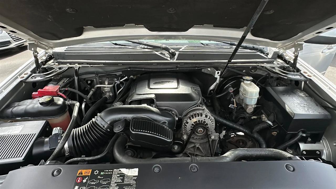 Used 2014 GMC Yukon XL SLT RWD image 38