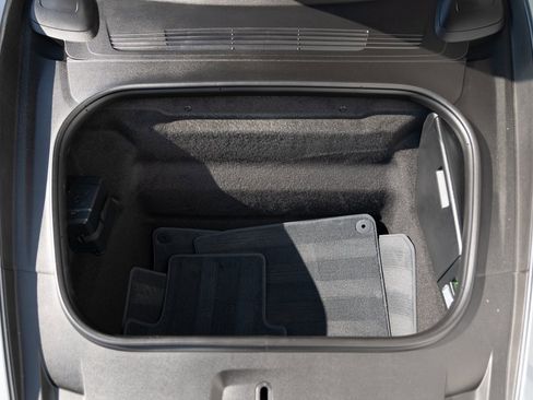 Certified 2025 Porsche 911 Carrera image 26