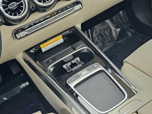 New 2026 Mercedes-Benz GLB 250 4MATIC image 29