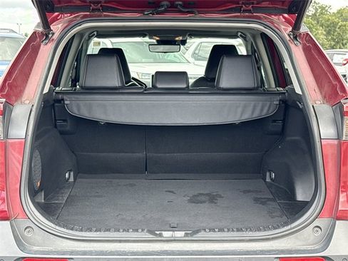 Used 2020 Toyota RAV4 Limited image 13