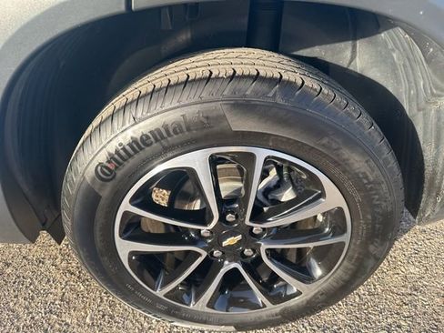 Used 2024 Chevrolet TrailBlazer LT w/ Convenience Package image 12