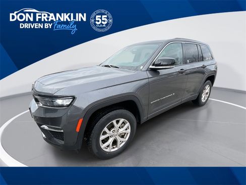 Used 2022 Jeep Grand Cherokee Limited image 1
