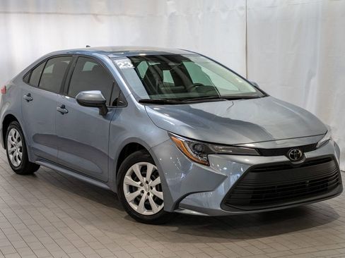 Used 2023 Toyota Corolla LE image 1