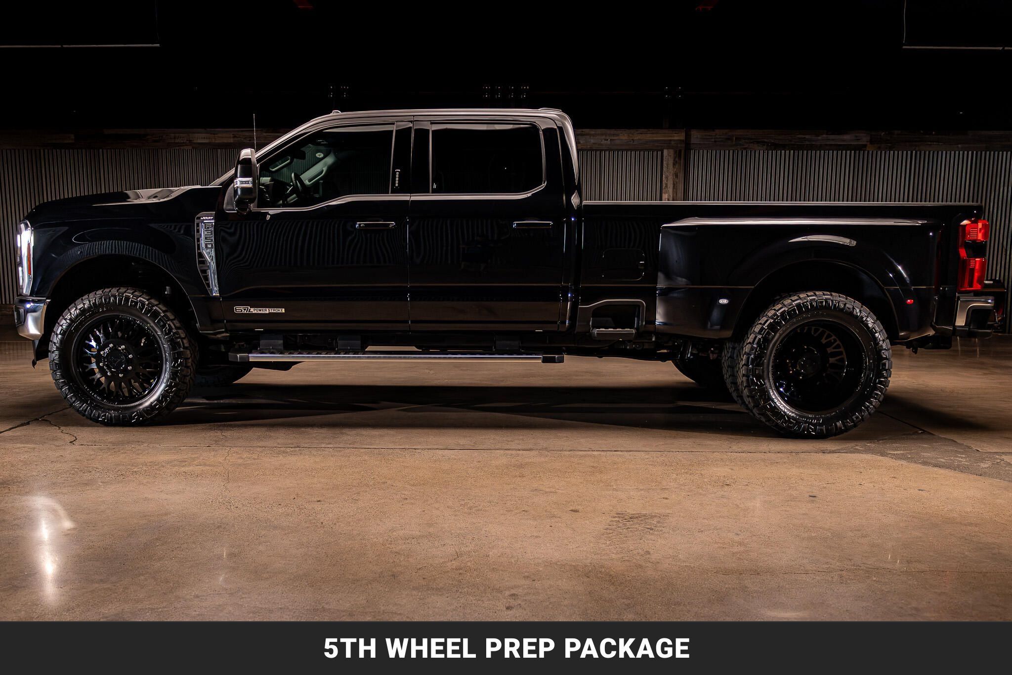 Used 2026 Ford F350 Lariat AWD/4WD image 6