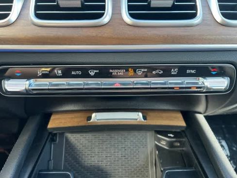 Certified 2024 Mercedes-Benz GLE 350 4MATIC image 29