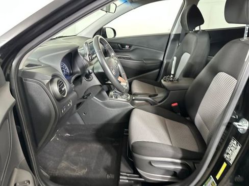 Used 2021 Hyundai Kona SEL image 11